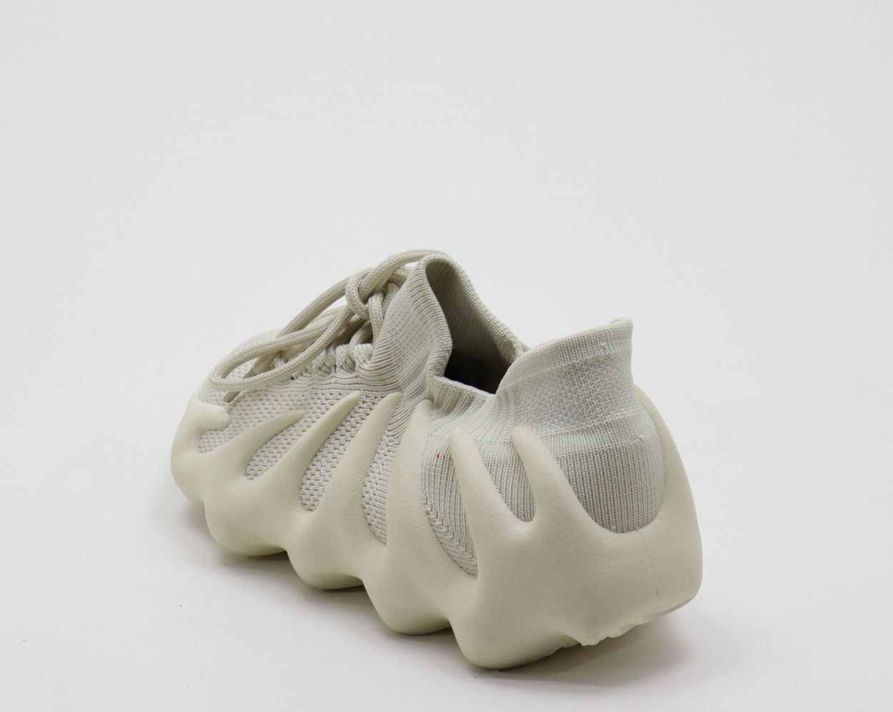 Цена была 1656р.Кроссовки Adidas YEEZY 450 (36-41)р. / шт.