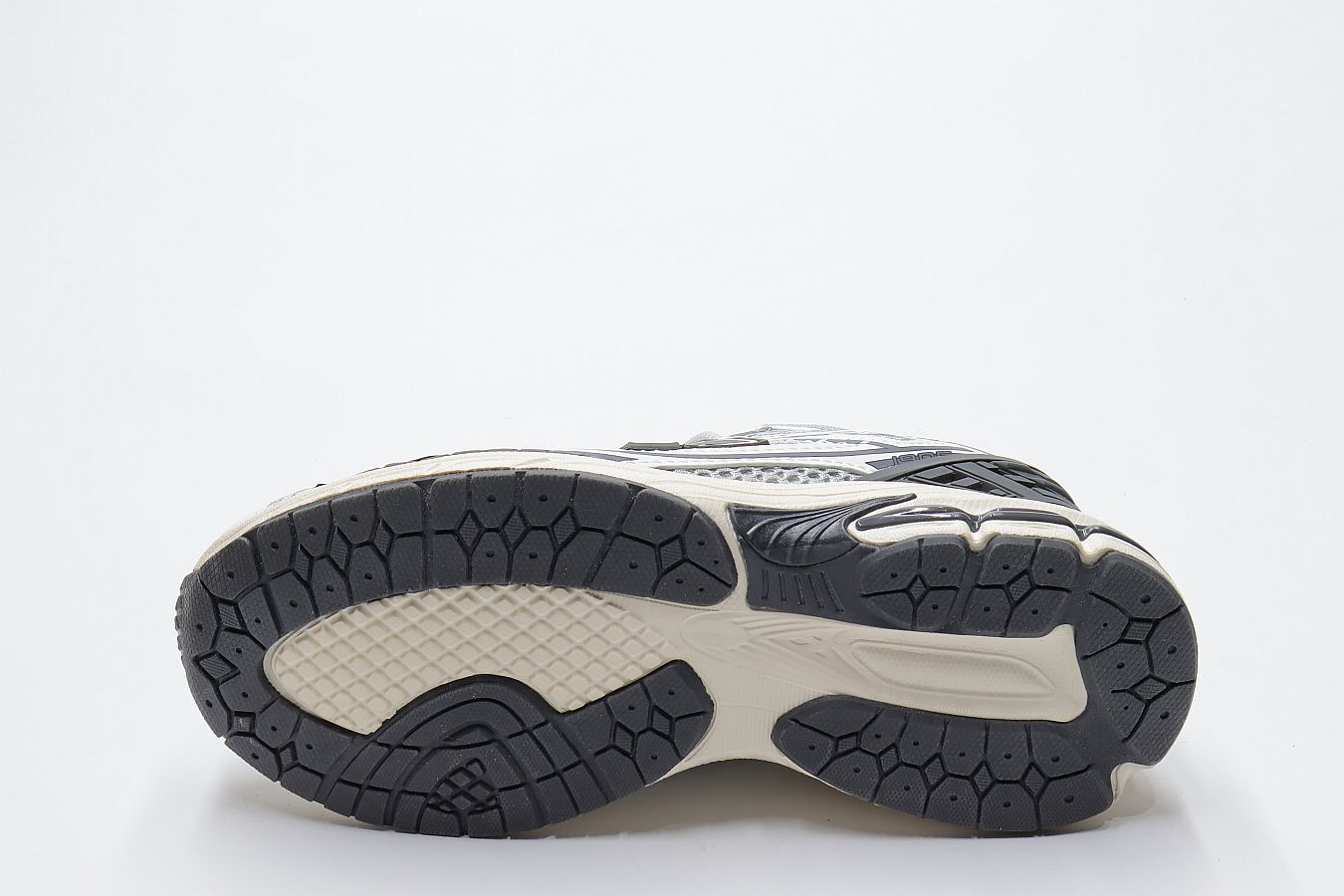 СКИДКА!Цена была 1990р.Кроссовки NB (36-41)р. / шт. 016-5