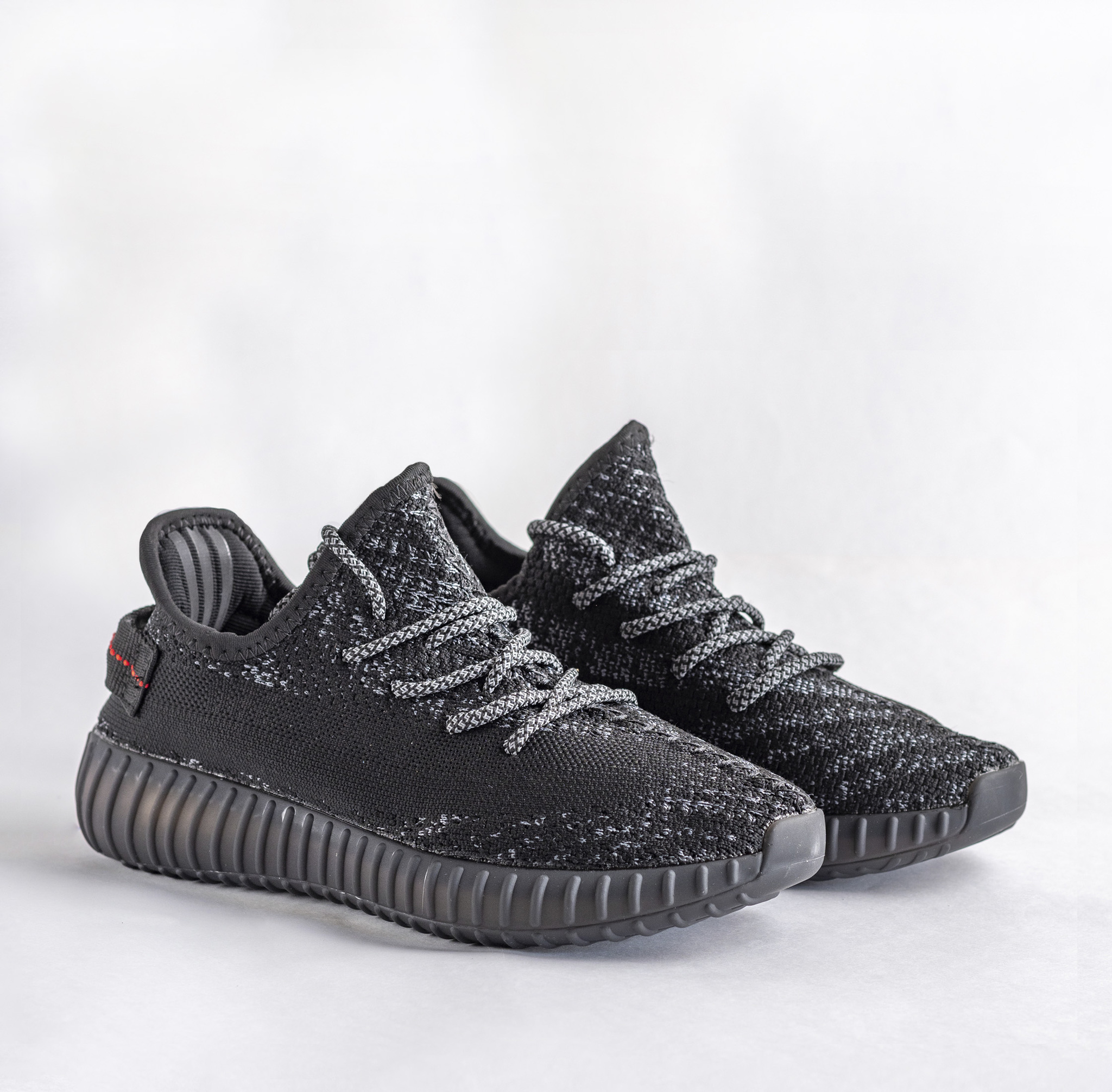 Цена была 1390р.Кроссовки YEEZY BOOST 350 (36-41)р. / шт.