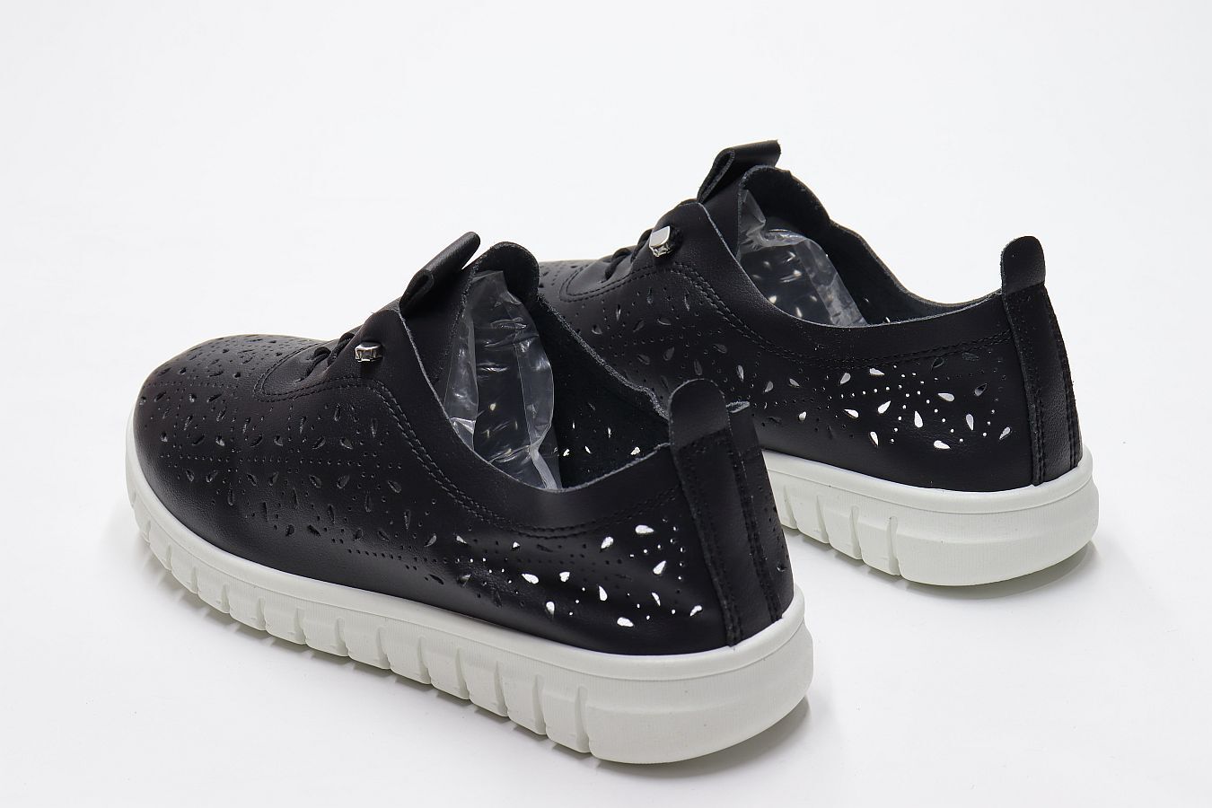 СКИДКА!Цена была 752р.Кеды (36-41)р. / шт. / 208-2