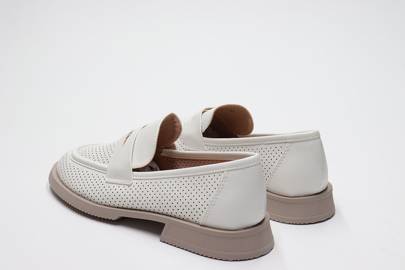 СКИДКА!Цена была 892р.Туфли (36-40)р. / шт. 0808-3