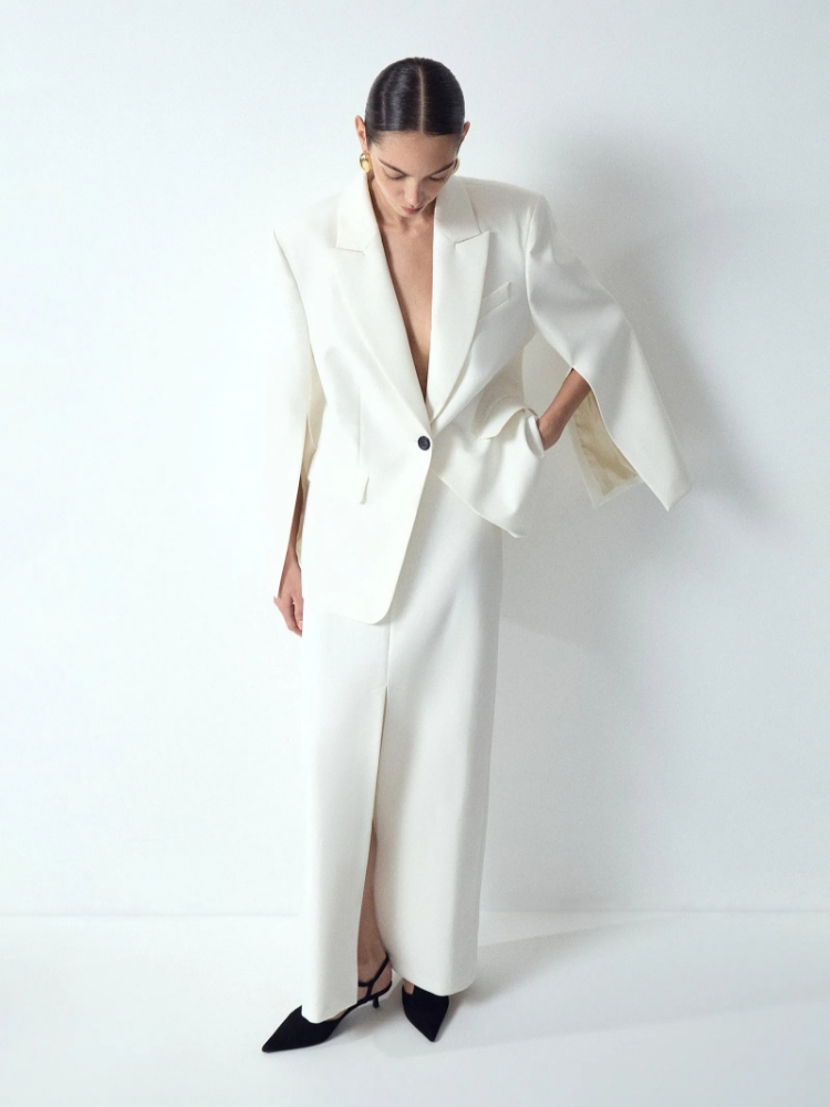 Юбка макси а-силуэта ,
68% полиэстер, 27% вискоза, 5% эластан ,