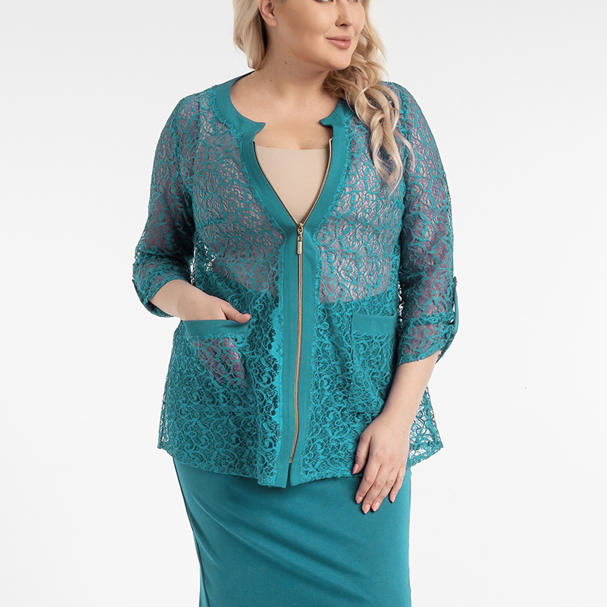 ст. цена1900руб.! Туника, кружевная ткань, голубой