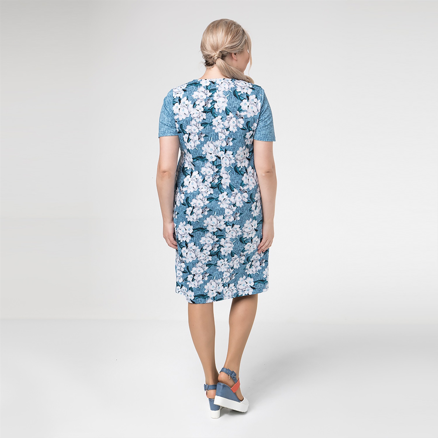 ст. цена1500руб.! Платье, трикотаж, голубой