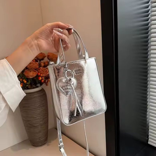 Женская кожаная сумка 7878 SILVER