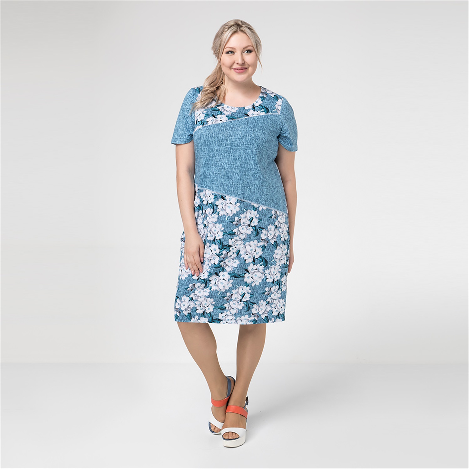 ст. цена1500руб.! Платье, трикотаж, голубой