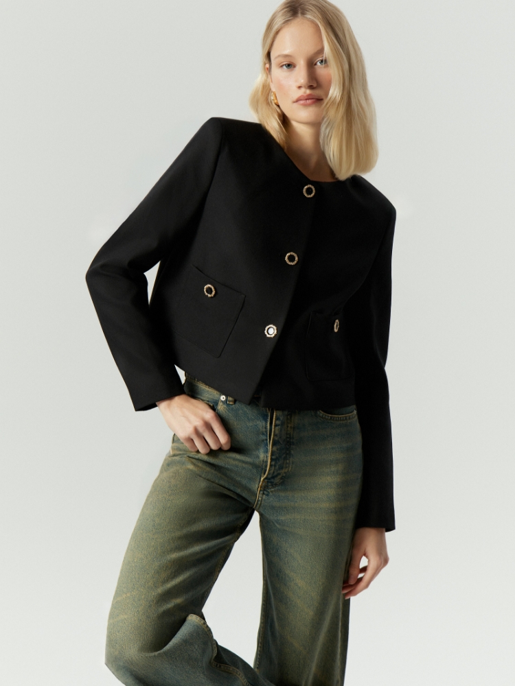 Укороченный жакет с круглым вырезом ,
68% полиэстер, 27% вискоза, 5% эластан ,