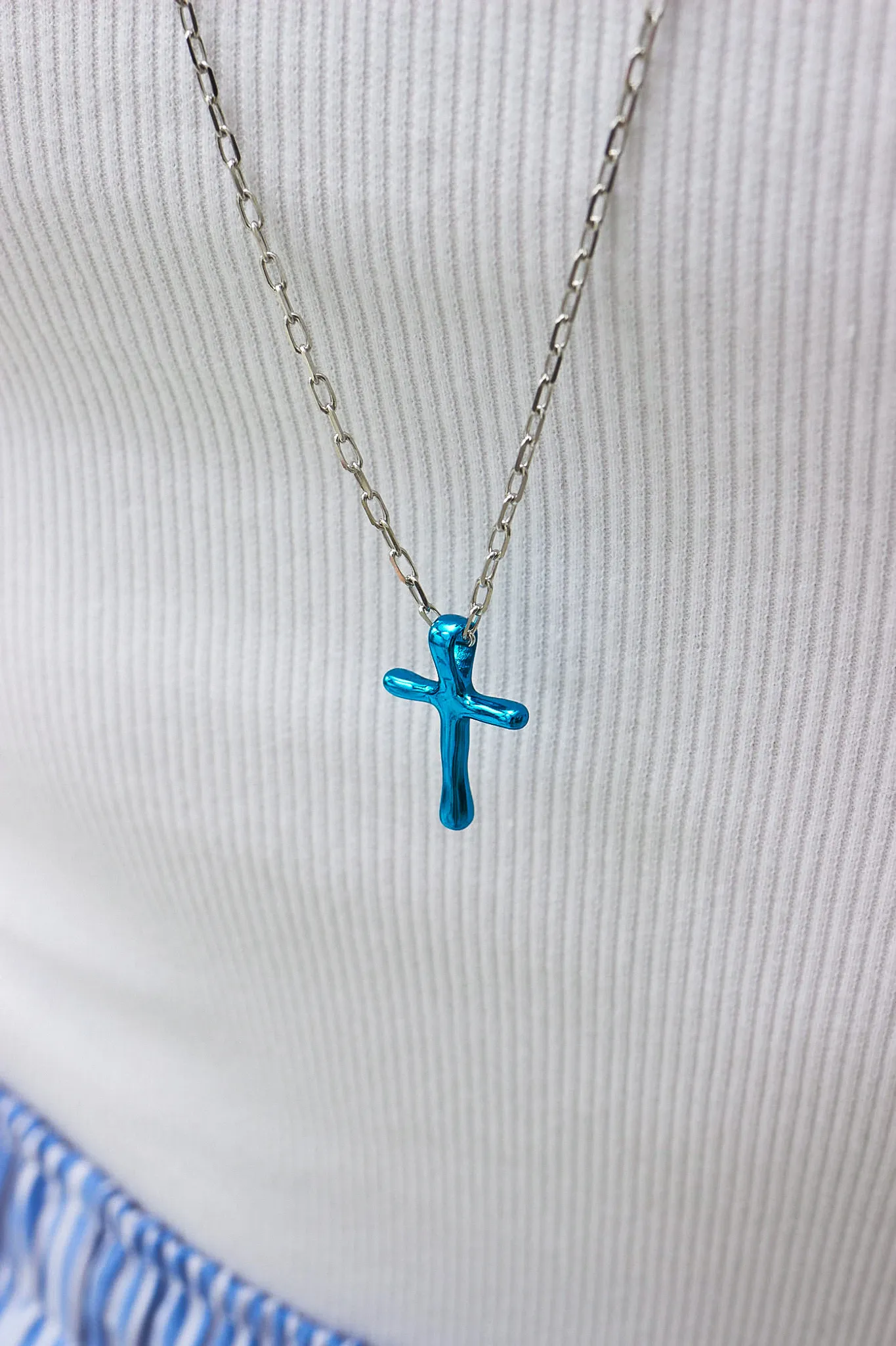 Серебряная подвеска крестик «Слияние» blue