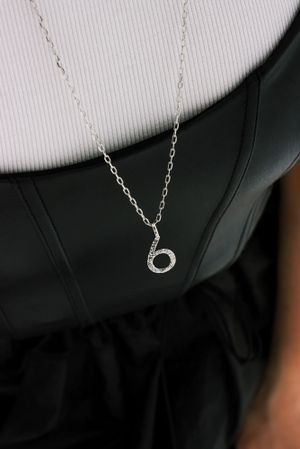 Серебряная подвеска «Я считаю» 6