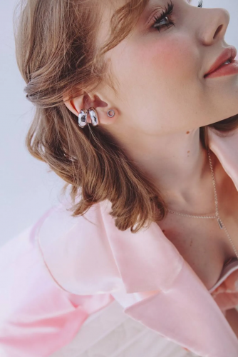 Серебряная моносерьга “Poise” мини