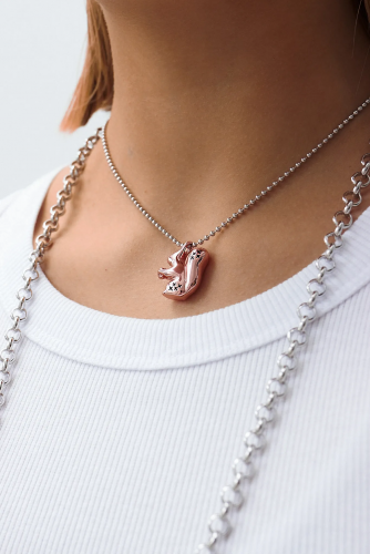Серебряная подвеска  «Белка» pink мини