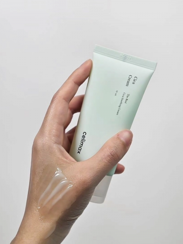 Celimax Лёгкий безмасляный крем на основе центеллы The Real Cica Soothing Cream 50 мл