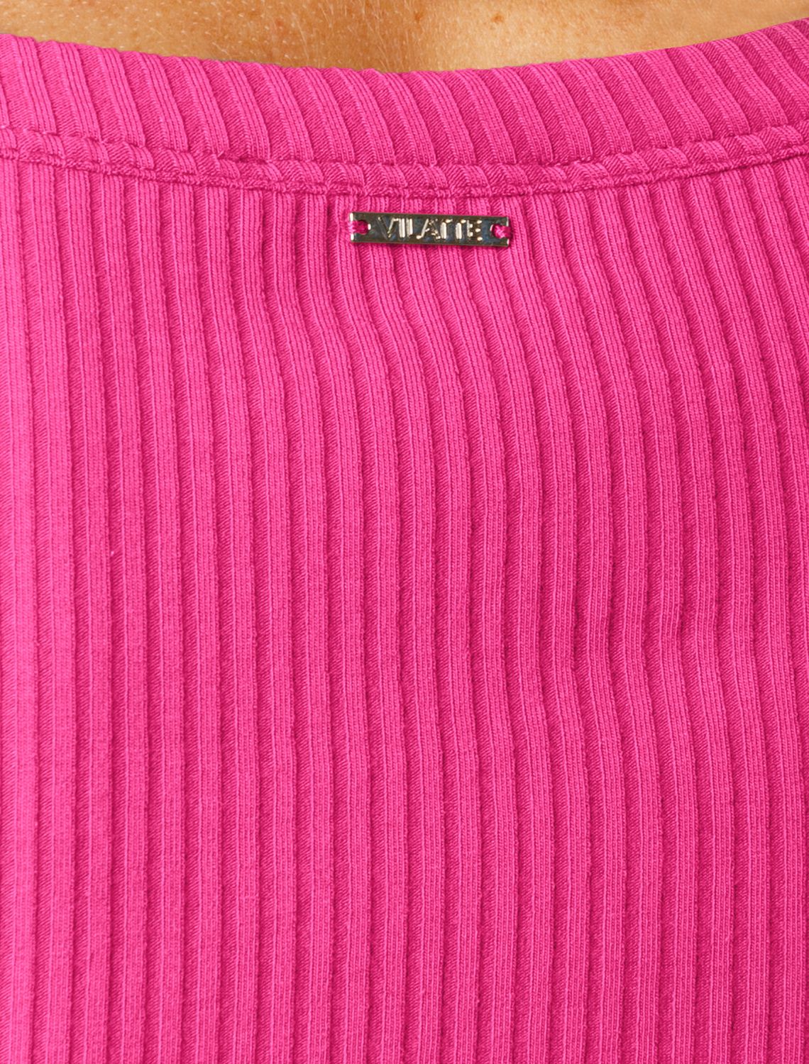 Ст.цена 1360р Футболка из трикотажа в широкий рубчик D49.066 фуксия