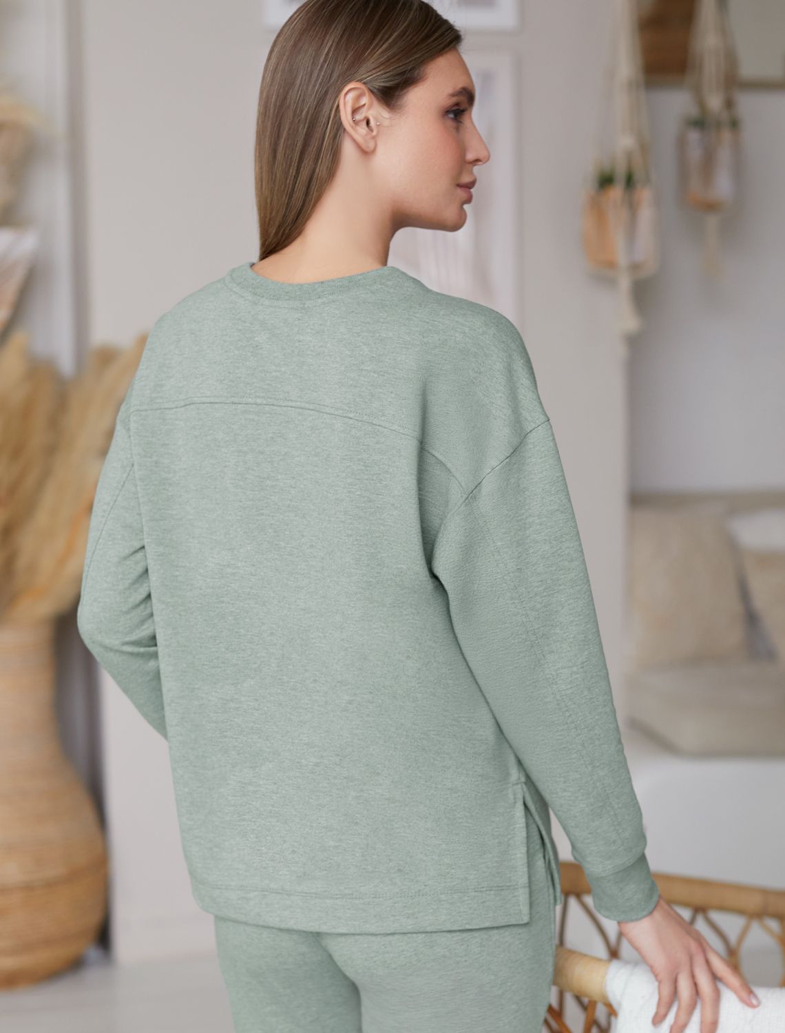 Джемпер из облегченного футера с эластаном D49.054 оливковый меланж