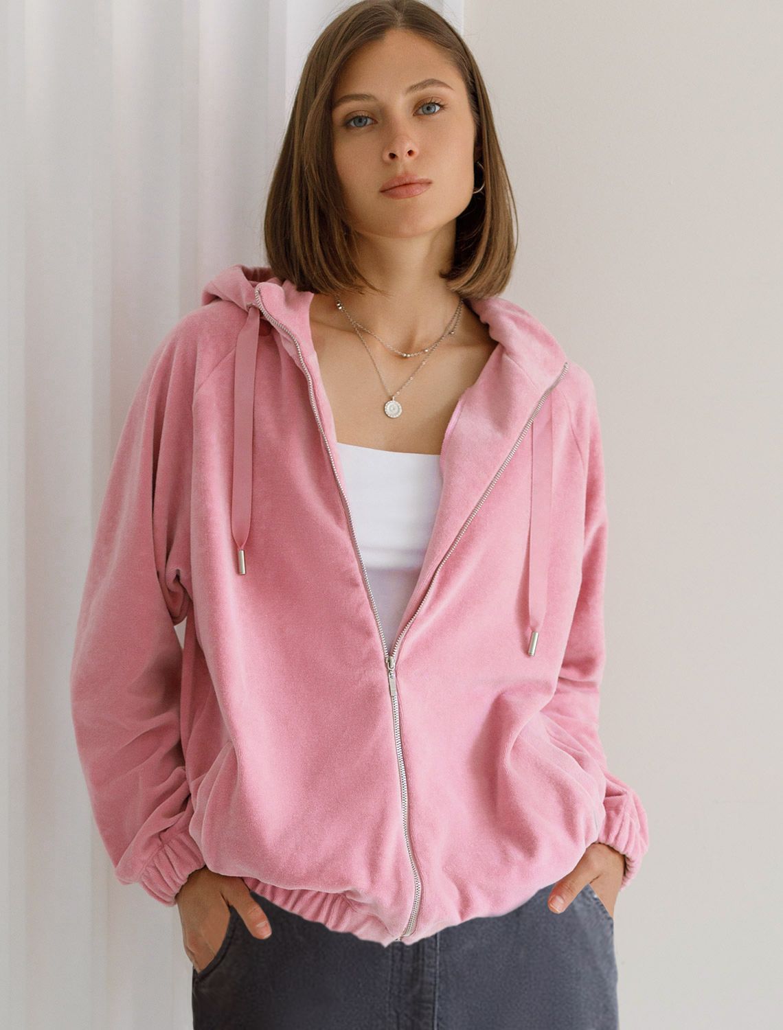 Худи из бархатистого велюра D49.053 пепельная роза