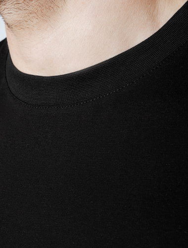 Ст.цена 1090р Футболка slim fit  из премиального хлопка с эластаном U49.020 черный