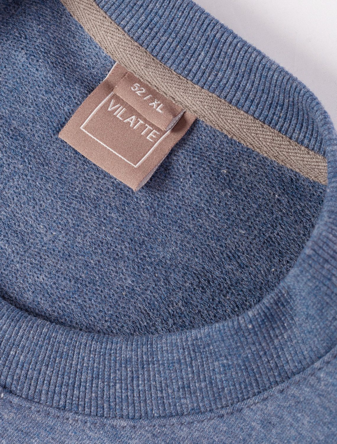 Свитшот с авторским принтом из эластичного футера трехнитки U49.038 синий меланж