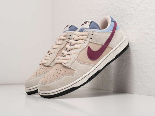 Кроссовки Nike SB Dunk Low