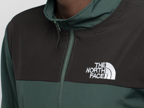 Спортивный костюм The North Face