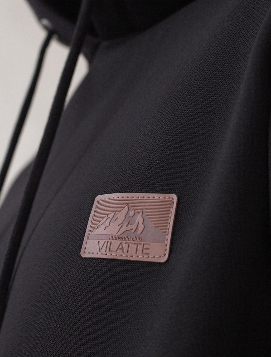 Худи из премиального футера трехнитки с начесом U49.036 черный