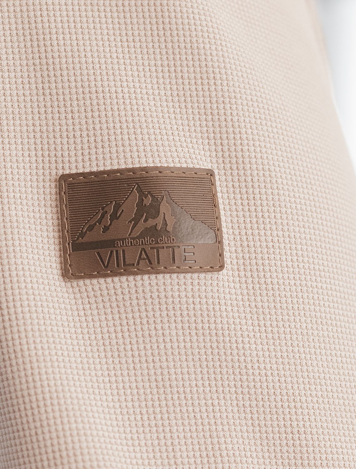 Свитшот из фактурного хлопка с авторским принтом U49.027 бежевый