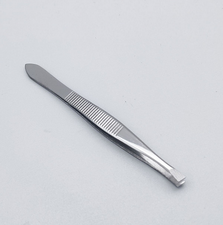 Zinger Пинцет для бровей скошенный / Standard T-014 S (86014 S), 88 мм, серебристый глянцевый
