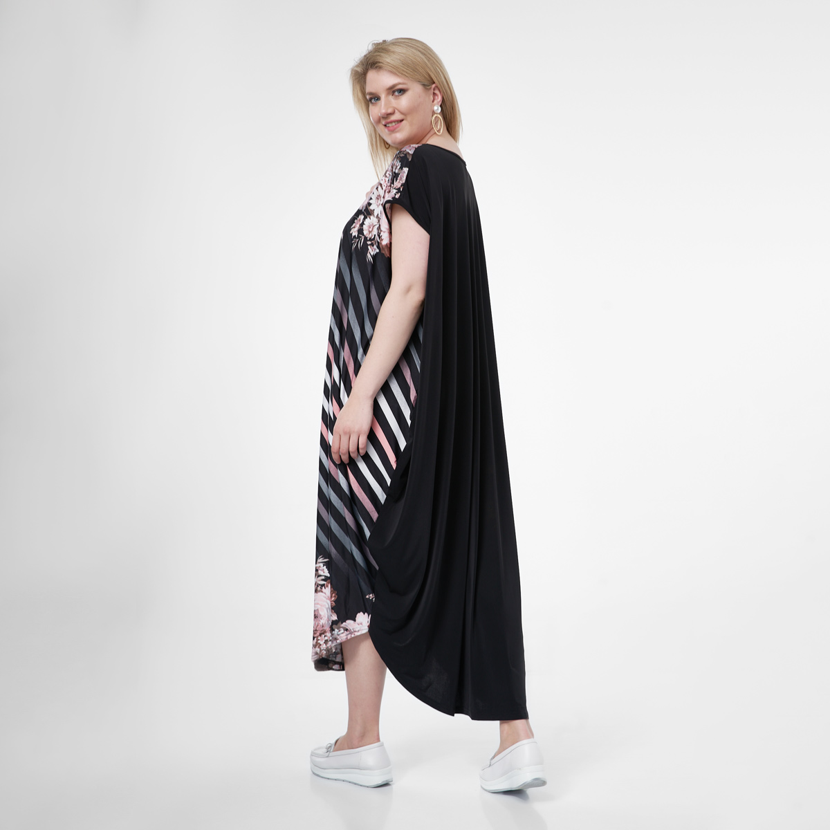 ст. цена1400руб.! Платье, трикотаж, черный