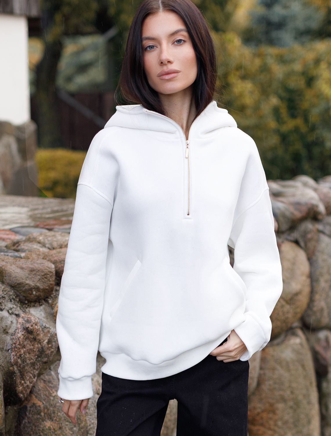 Худи из премиального футера трехнитки с начесом D49.059 белый