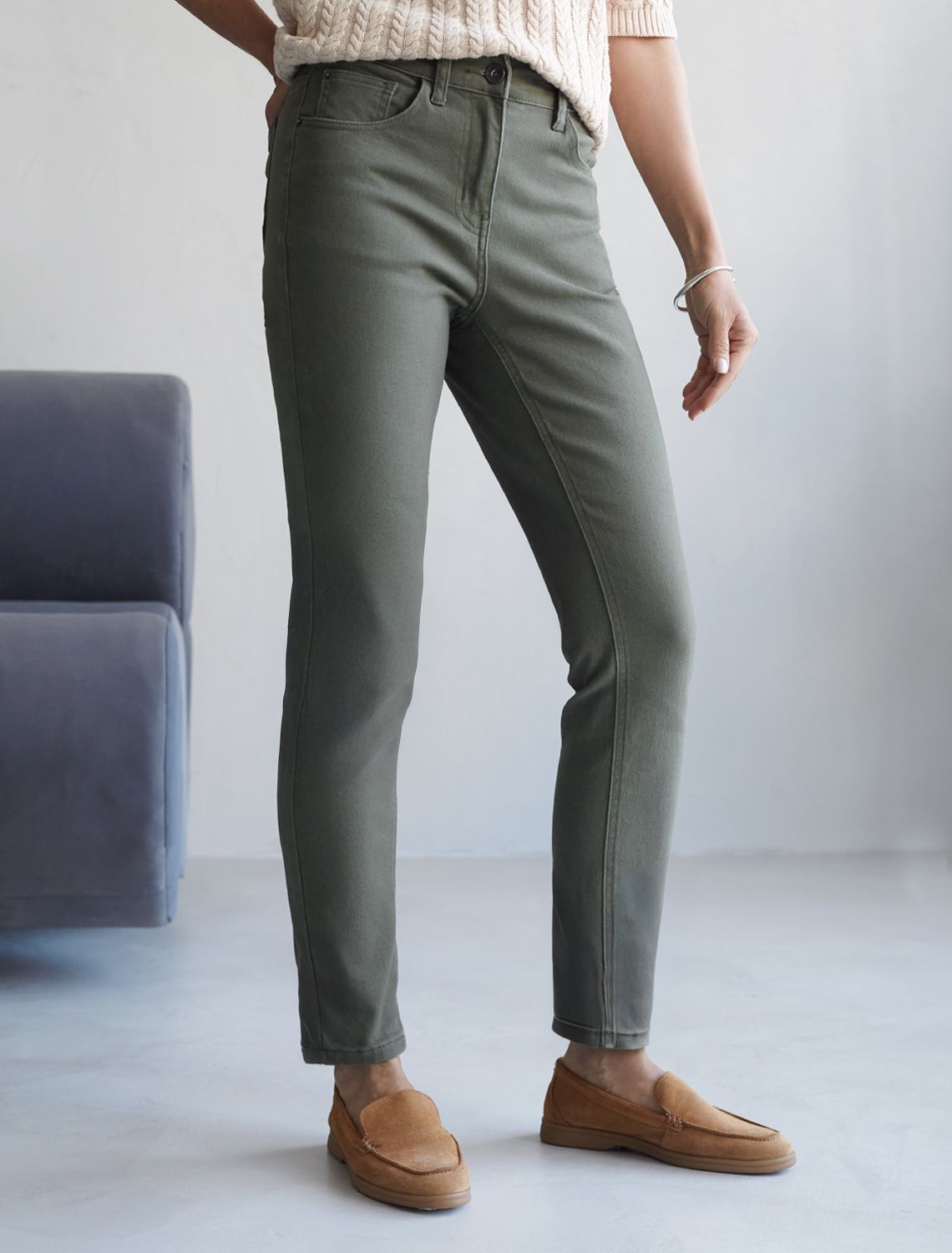 Джинсы из эластичного денима D24.229 темно-оливковый