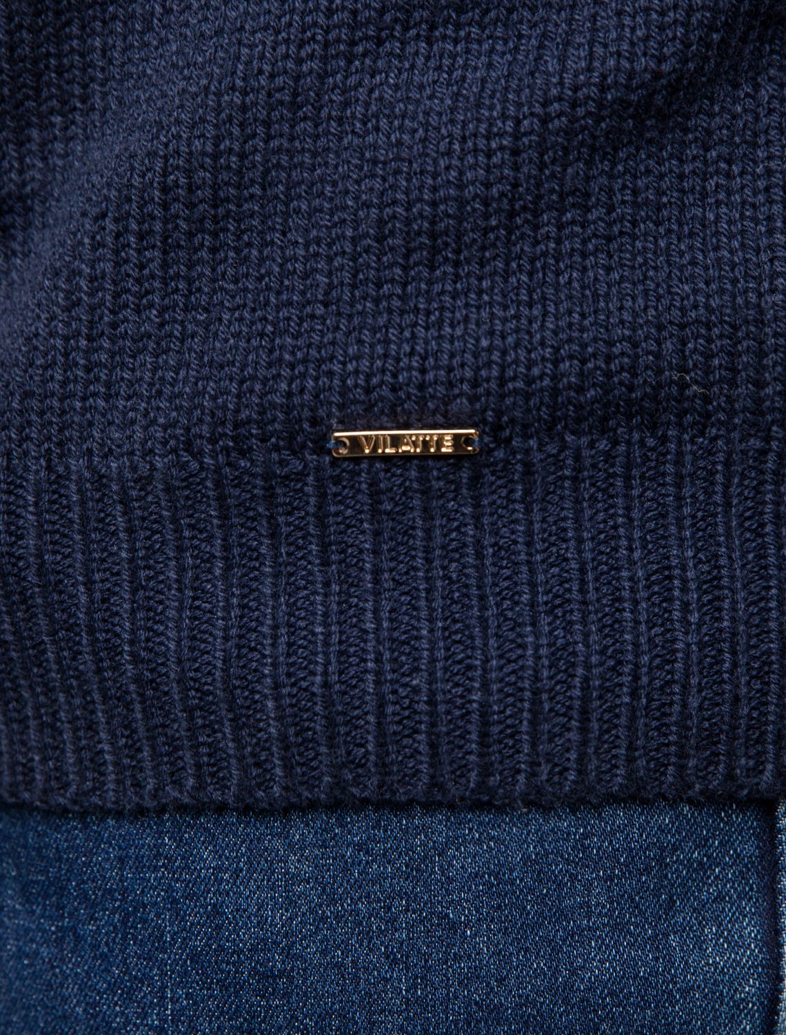 Свитер крупной вязки с застежкой на крупные кнопки U39.008 темно-синий
