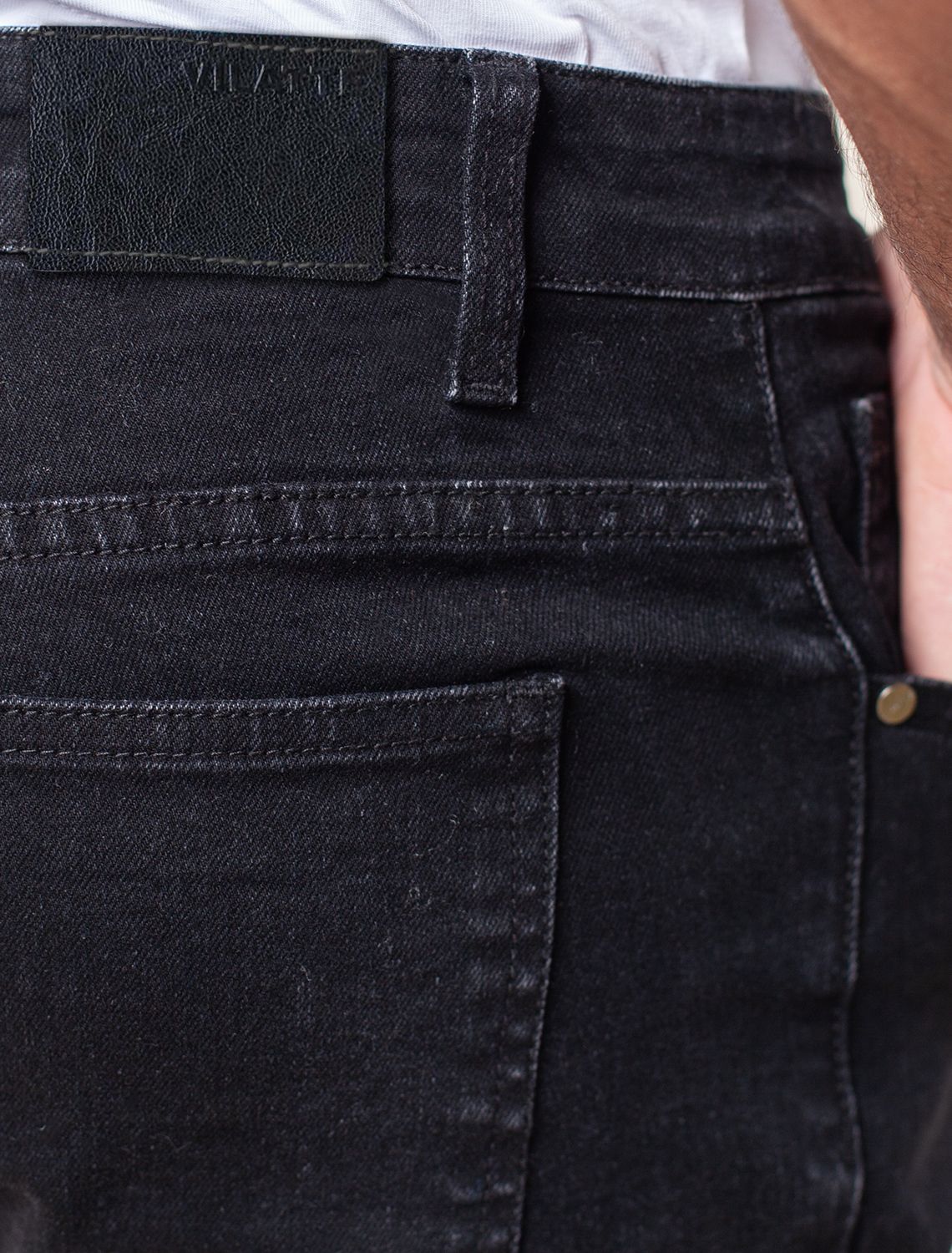 Джинсы slim-fit из эластичного денима U54.004 черный