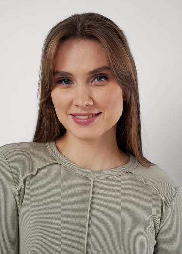 (СТАРАЯ ЦЕНА  990) CLE Фуфайка жен. 356725шв