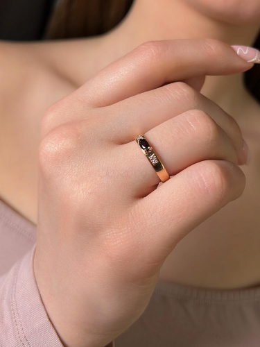 Кольцо из золочёного серебра с нат.гранатом и фианитами 925 пробы 1-310з40400
