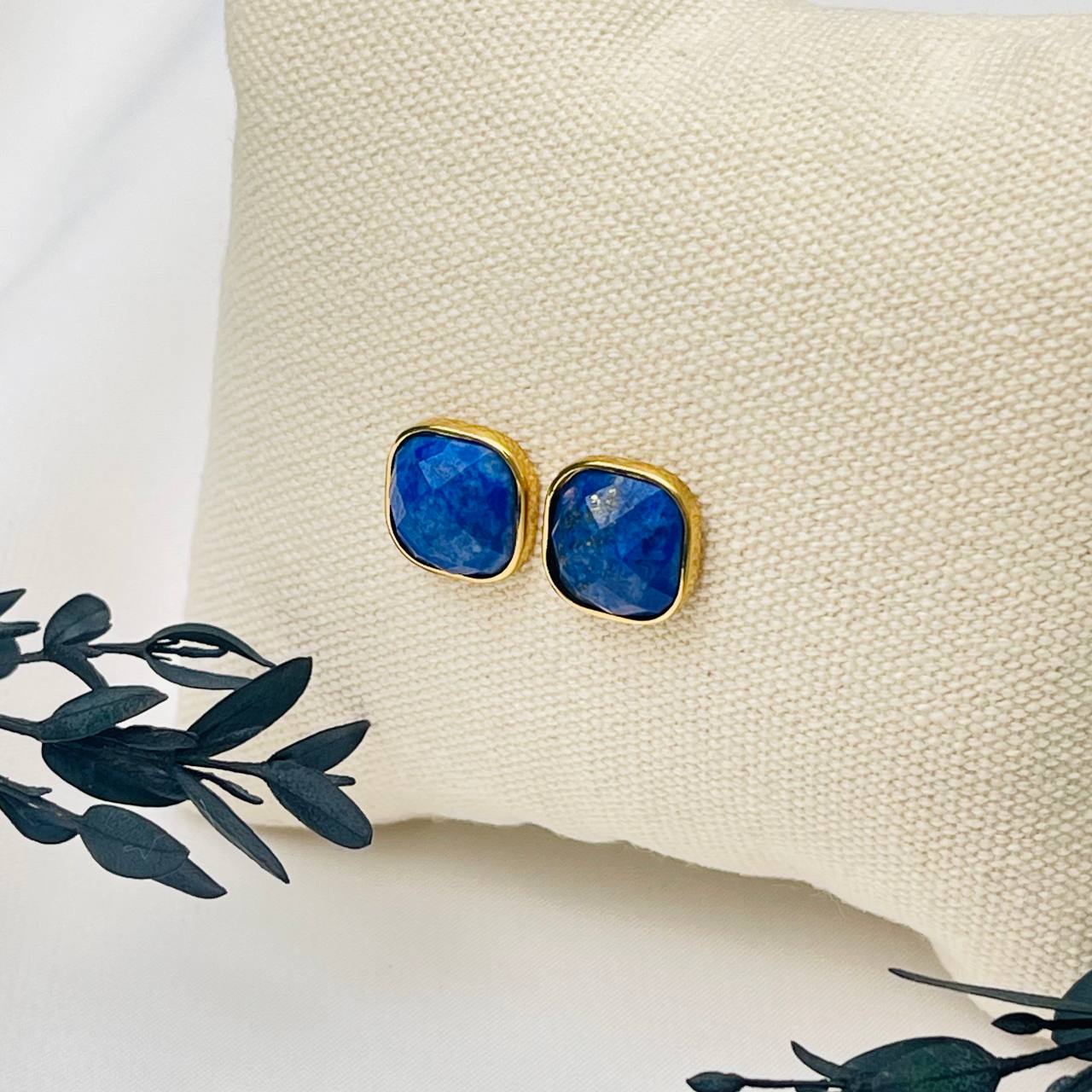 Радуга Самоцветов Серьги-пусеты из Лазурита