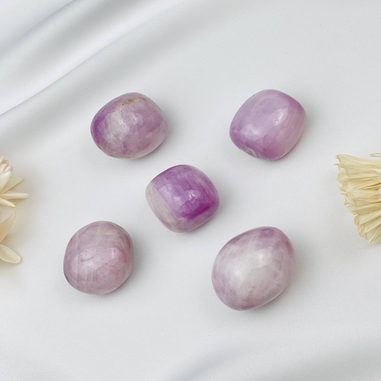 Радуга Самоцветов Галтовка из Кунцита