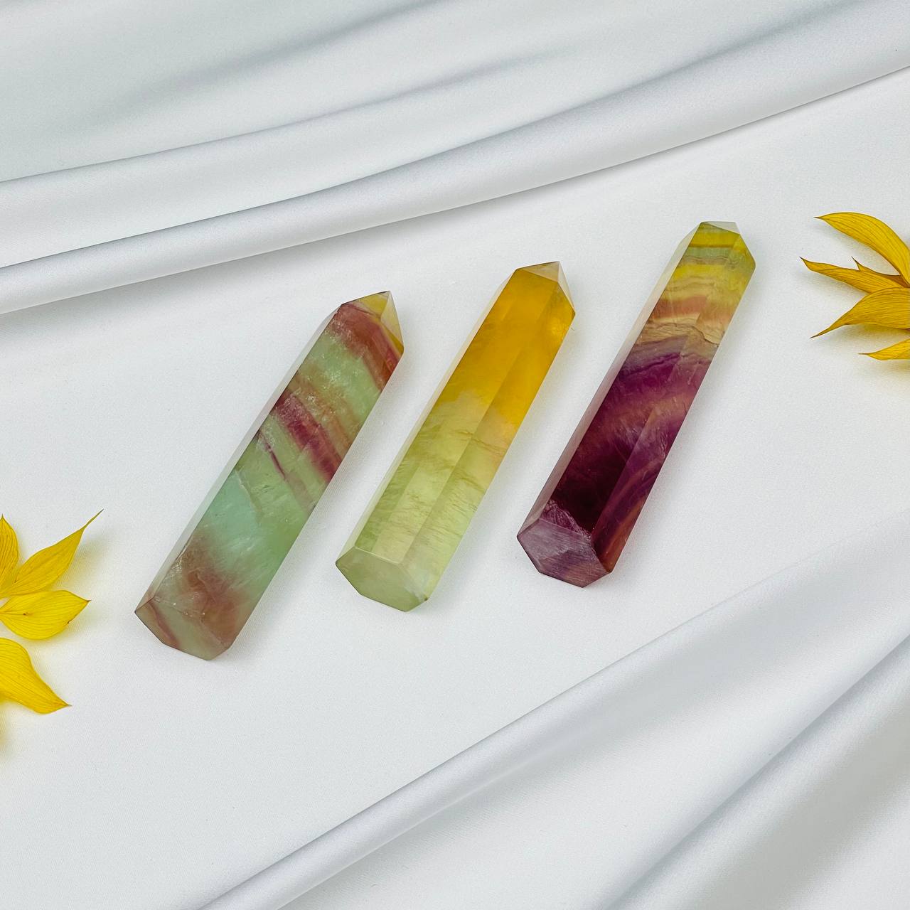 Радуга Самоцветов Кристалл из Флюорита