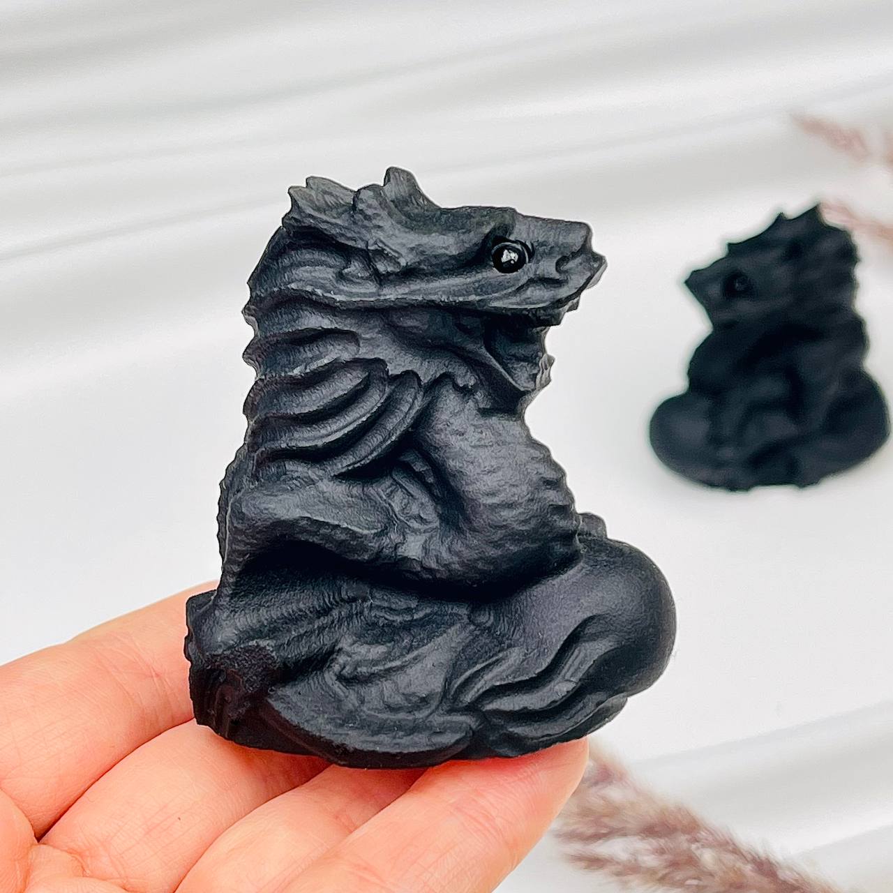 Радуга Самоцветов Фигурка резная из Обсидиана