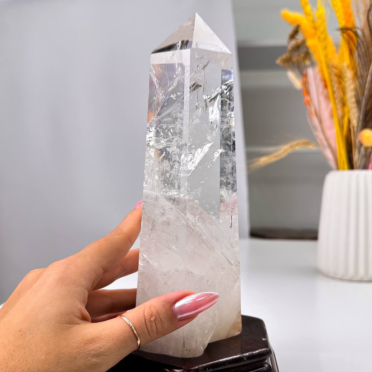 Радуга Самоцветов Кристалл из Горного Хрусталя на подставке