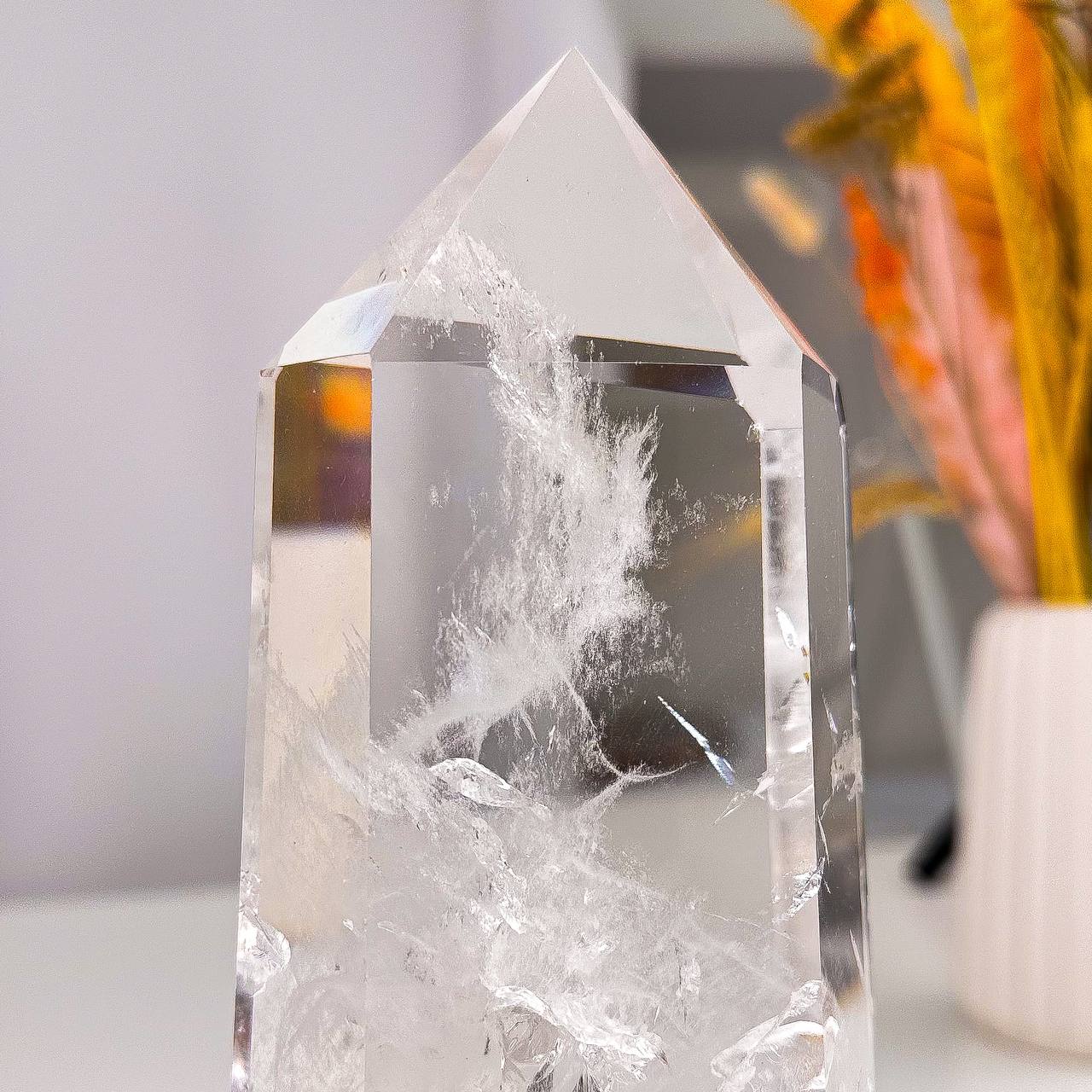 Радуга Самоцветов Кристалл из Горного Хрусталя на подставке