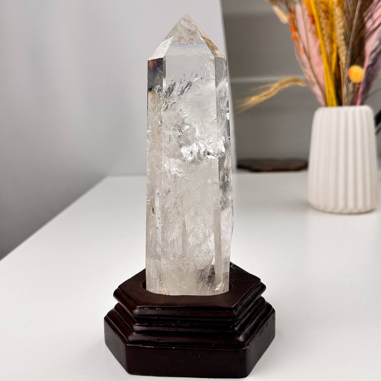 Радуга Самоцветов Кристалл из Горного Хрусталя на подставке