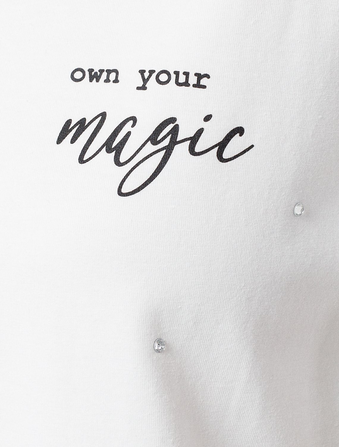 Удлиненная футболка over-size с принтом стразами D49.978 белый_own your magic