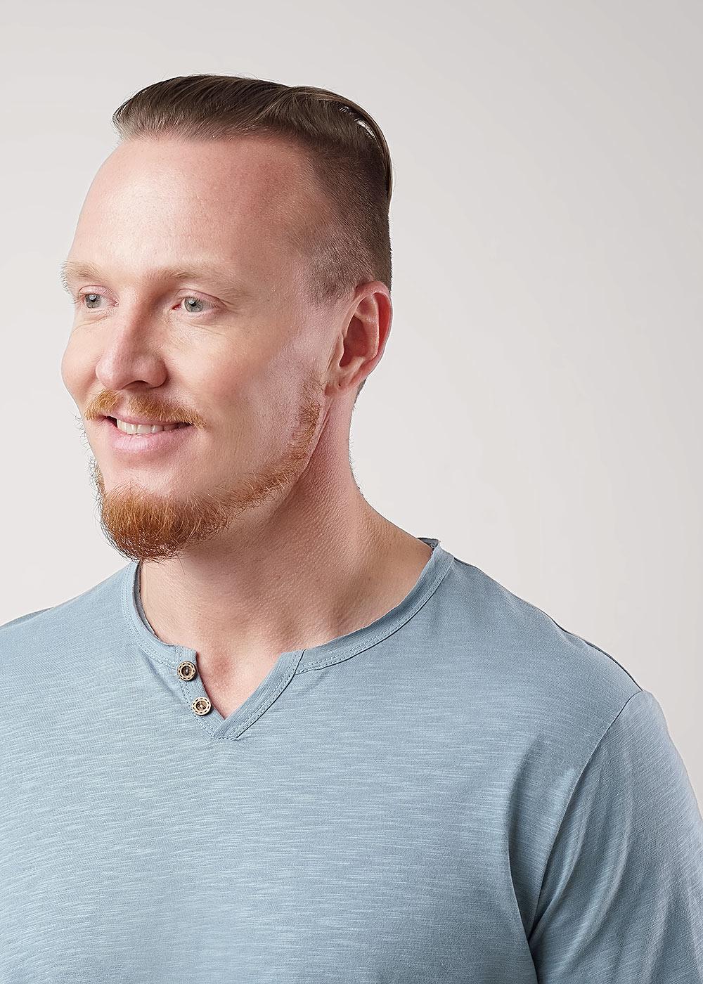 Ст.цена 799р CLE 602029/1о Футболка мужская 602029/1о т.голубой