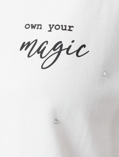 Удлиненная футболка over-size с  принтом стразами D49.978 белый_own your magic