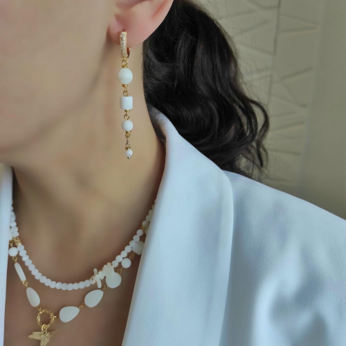 Серьги из перламутра и коралла