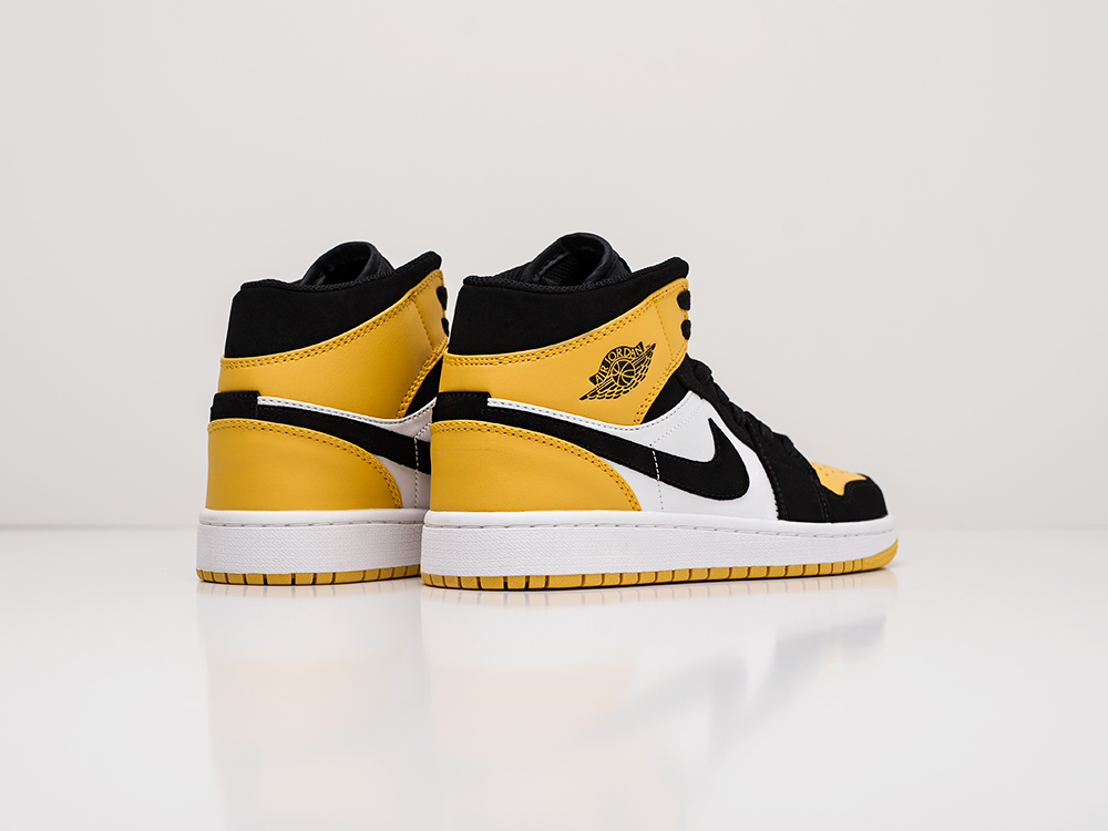 Кроссовки Nike Air Jordan 1 Mid