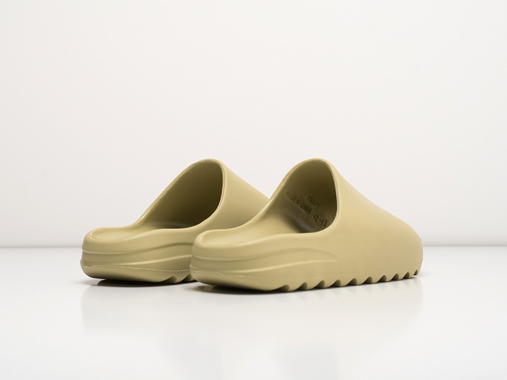 Сланцы Adidas Yeezy slide