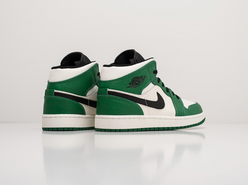 Кроссовки Nike Air Jordan 1 Mid