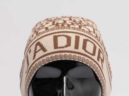 Шапка J'Adior