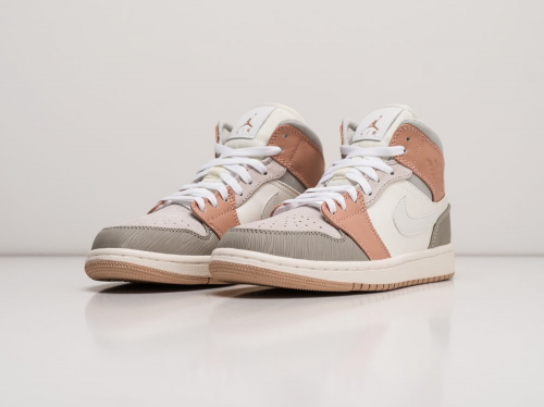 Кроссовки Nike Air Jordan 1 Mid