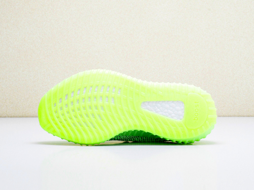 Кроссовки Adidas Yeezy 350 Boost v2
